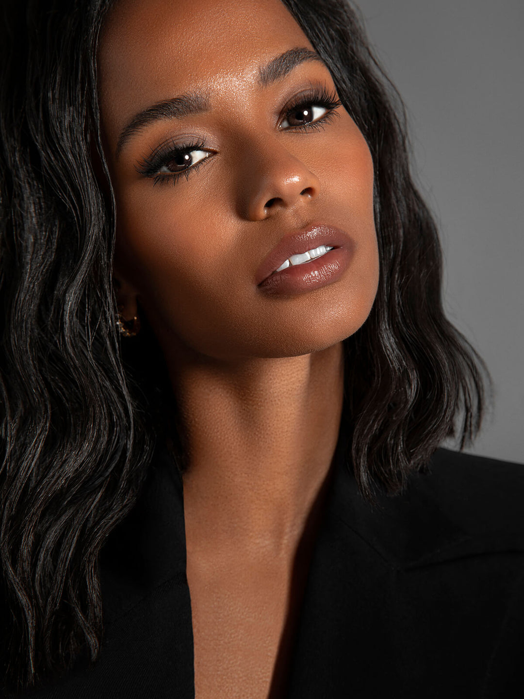 Erase Years from Your Neck with a Non-Surgical Nefertiti Lift