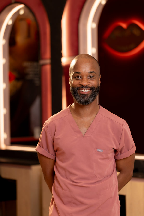 Lashelle Ullie, Aesthetician