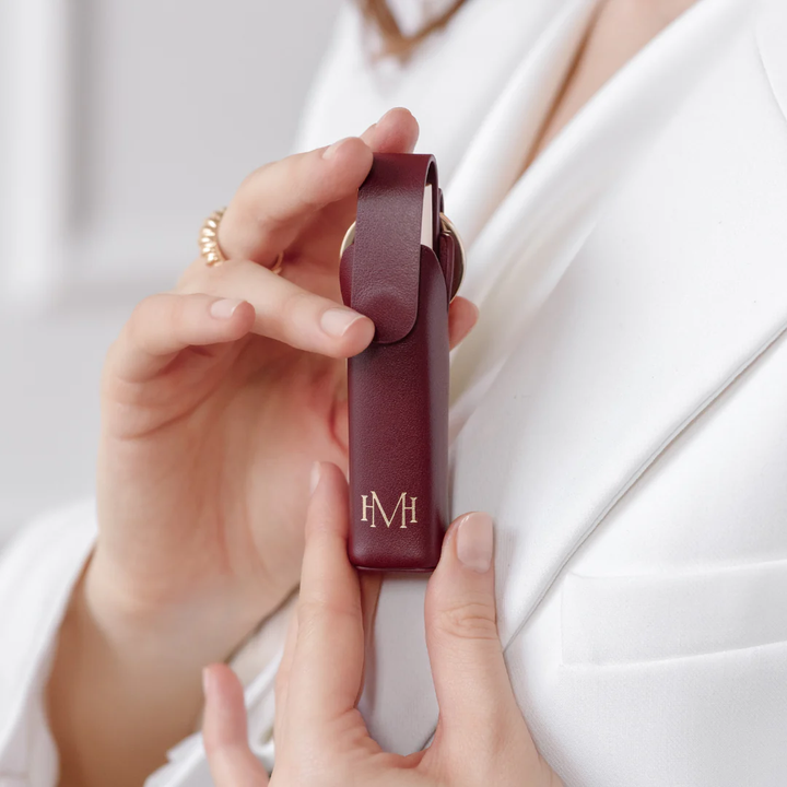 Monika Heiligmann - Écrin Couture - Burgundy